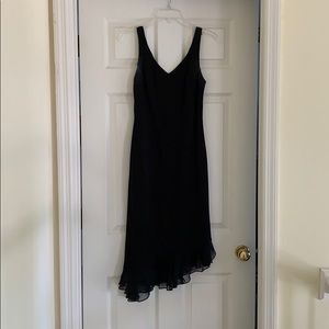 Jones New York Dress black sleeveless ruffle trim